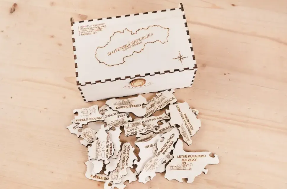 Puzzle Kúpele Drevené puzzle v krabi膷ke