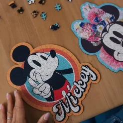 Puzzle Mickey Mouse retrô de madeira