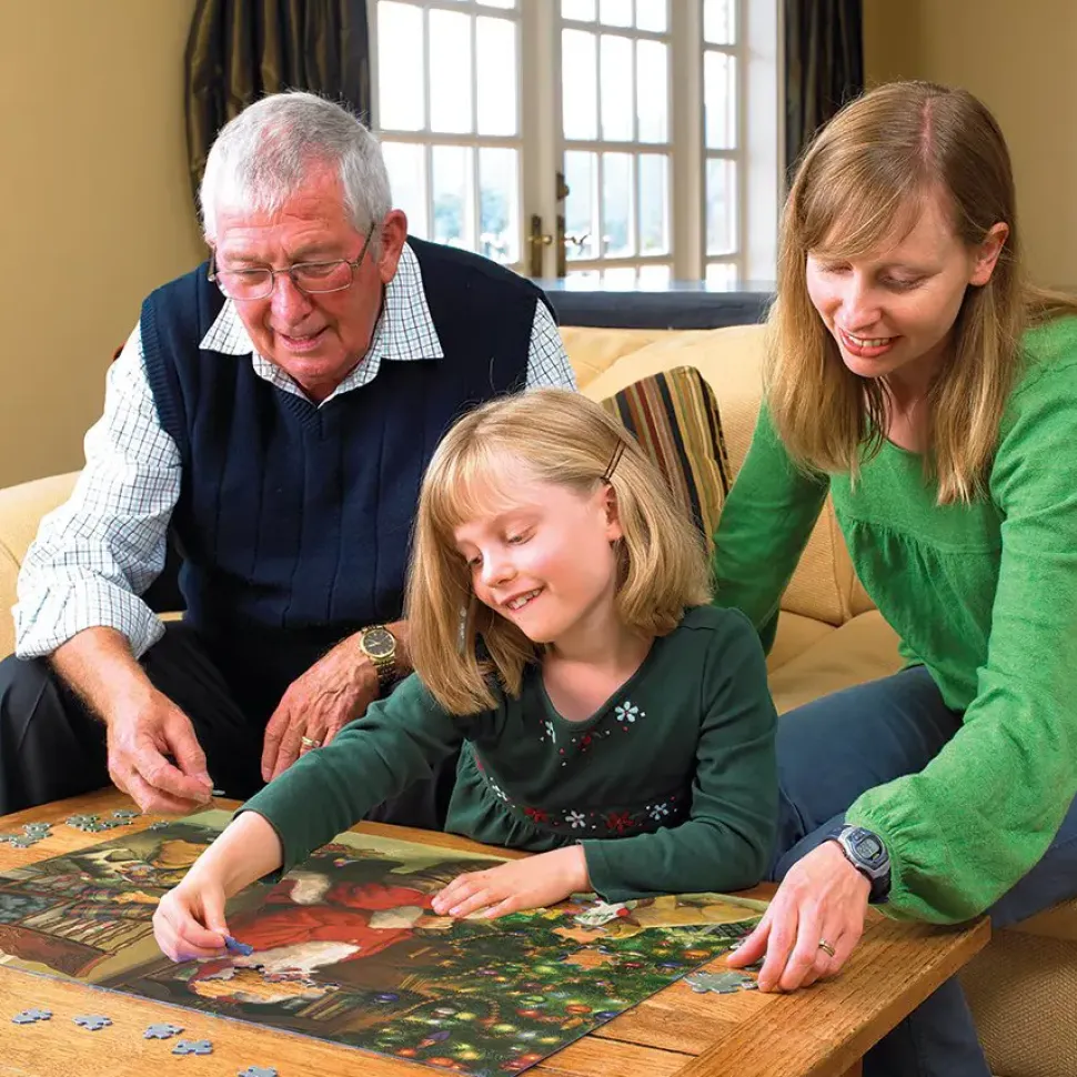 Puzzle Quebra-cabeça de família: Newsom: Santa Lucky Stocking