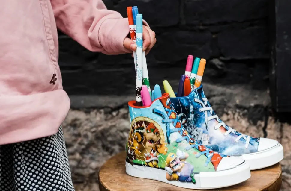 Puzzle Suporte de quebra-cabeça 3D: Sneaker Astronaut