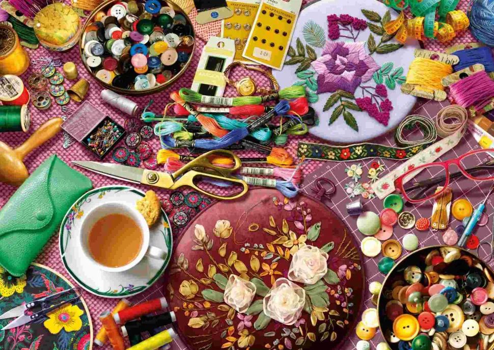 Puzzle The Sewing Table