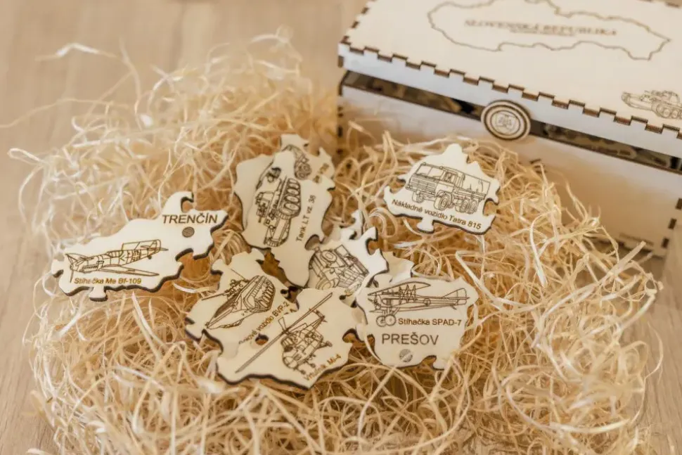 Puzzle Vojenská technika drevené quebra-cabeça em krabi膷ke